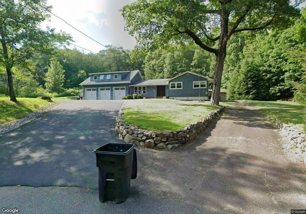 19 Lakeview Dr, Mahwah, NJ 07430 - photo 1