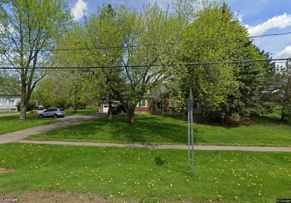 1415 S Dye Rd, Flint, MI 48532 - photo 1