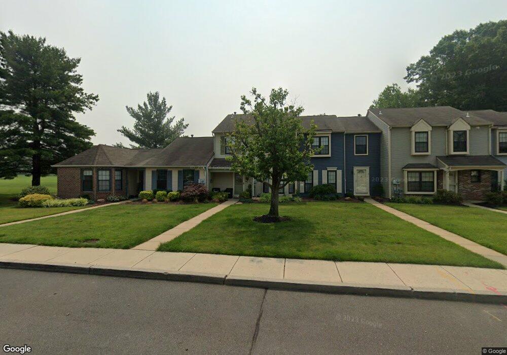 2 Banbury Ct, Trenton, NJ 08691 - photo 1