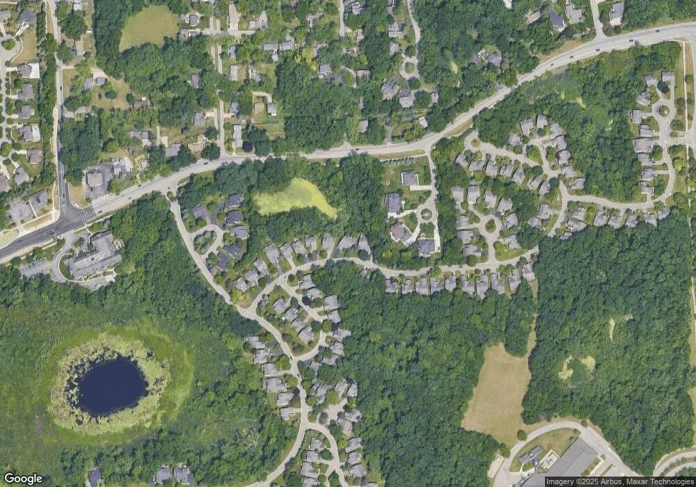 6820 Heron Pnt, West Bloomfield Township, MI 48323 - photo 1