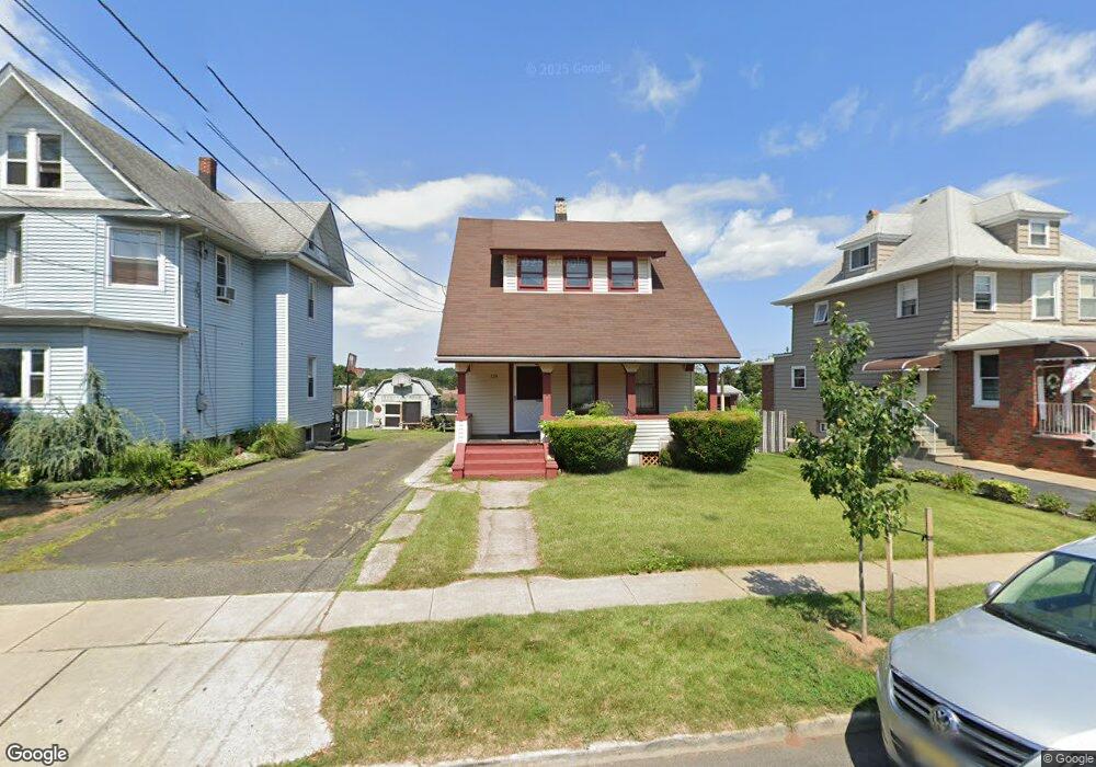 329 Stuyvesant Ave, Lyndhurst, NJ 07071 - photo 1