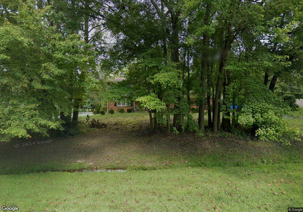 401 Suffolk Dr, Bear, DE 19701 - photo 1