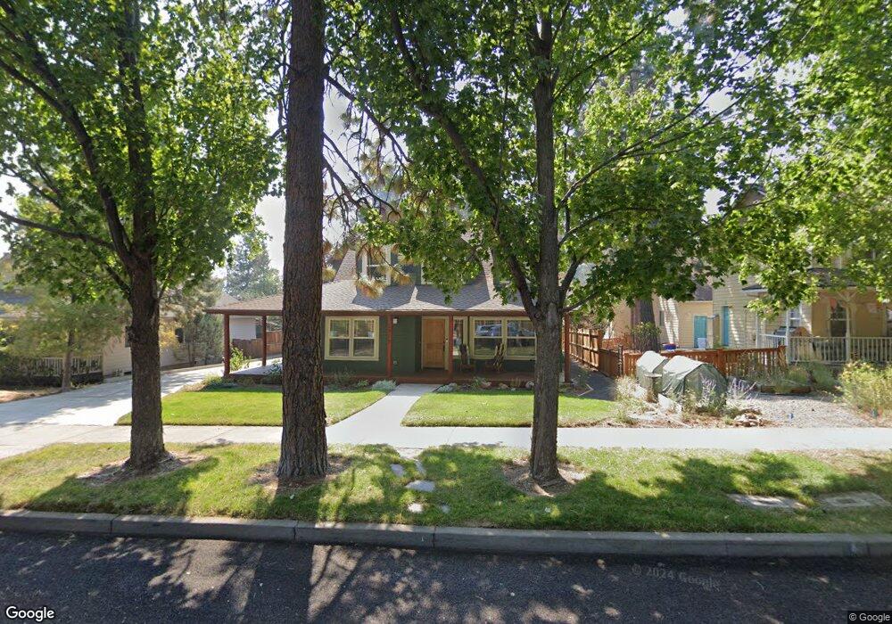 1579 NW Albany Ave, Bend, OR 97701 - photo 1