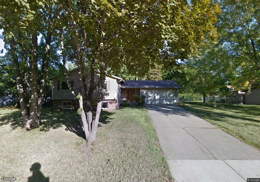 9970 Yorktown Ln N, Maple Grove, MN 55369 - photo 1