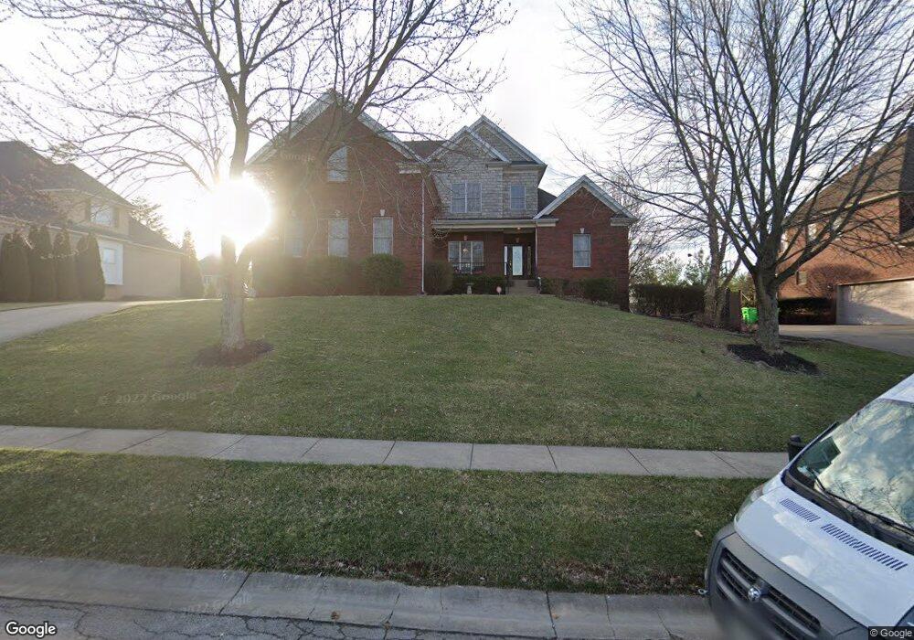 3526 Lafayette Pkwy, Floyds Knobs, IN 47119 - photo 1