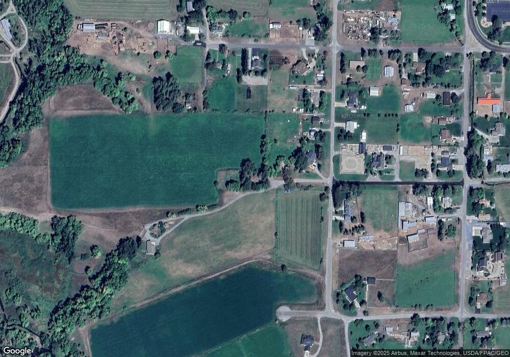 365 W 9200 S, Paradise, UT 84328 - photo 1