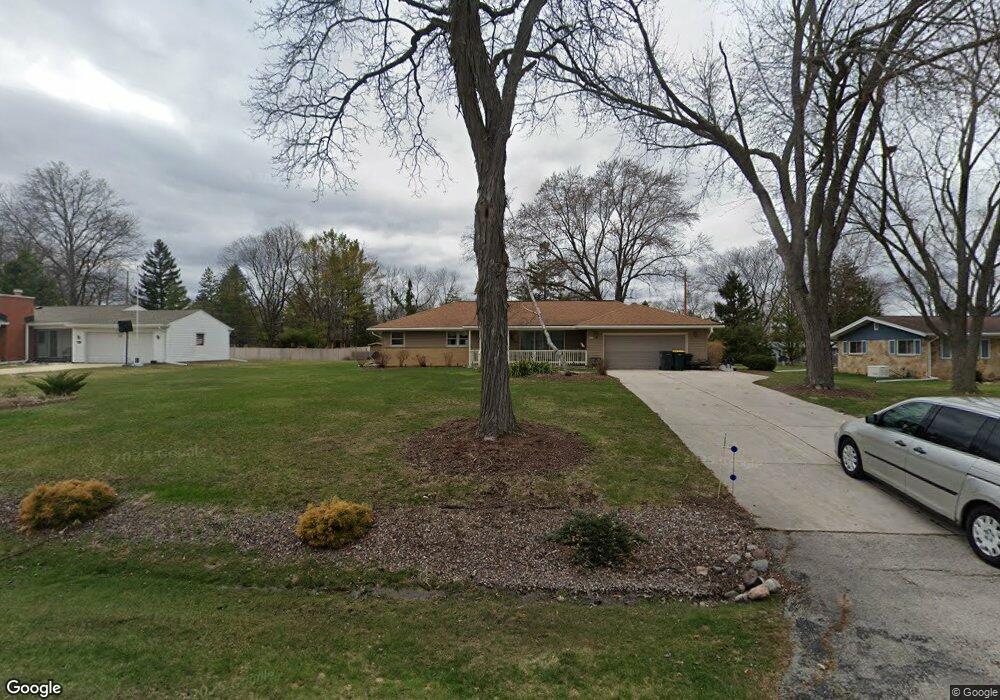 6179 S 121st St, Hales Corners, WI 53130 - photo 1