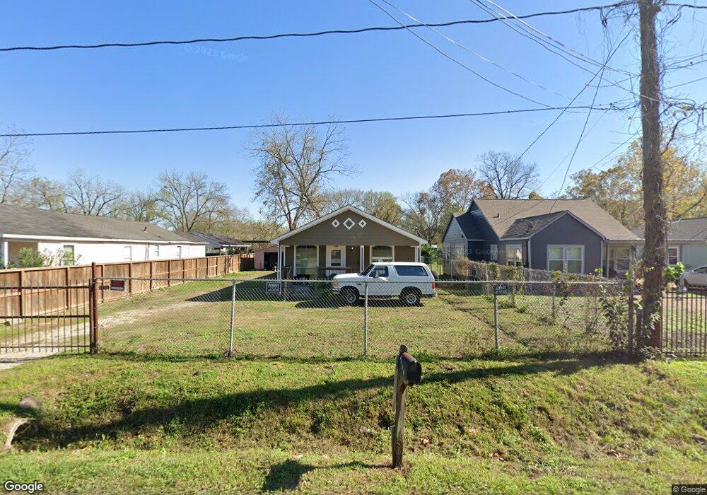 6702 Lavender St, Houston, TX 77028 - photo 1