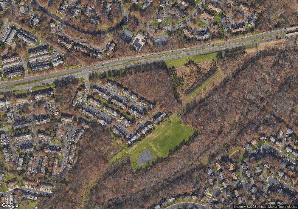 13806 Fount Beattie Ct, Centreville, VA 20121 - photo 1