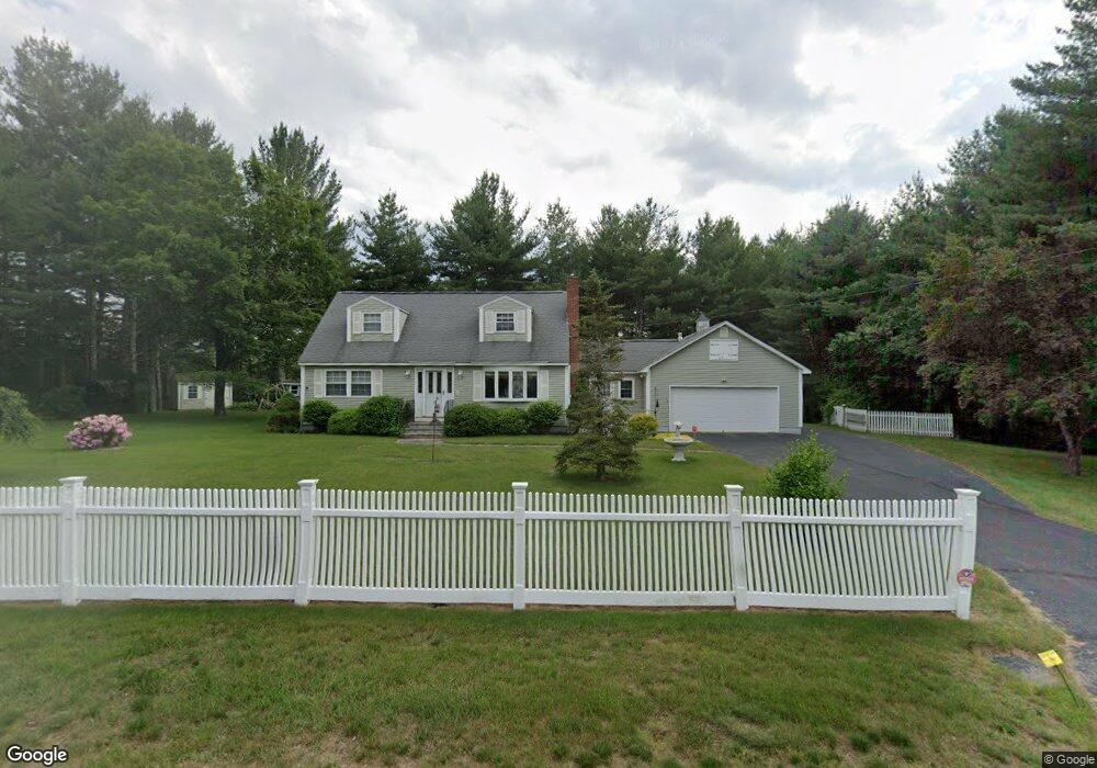 12 Horseshoe Ln, Londonderry, NH 03053 - photo 1