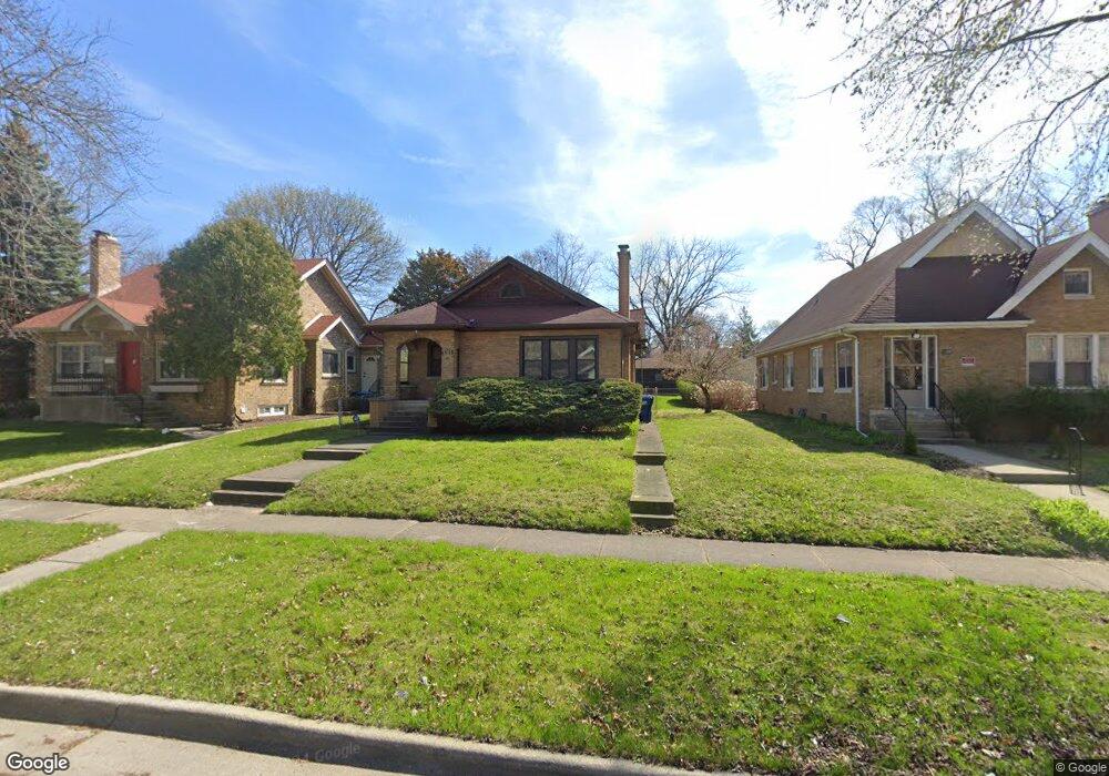 1311 N Ash St, Waukegan, IL 60085 - photo 1