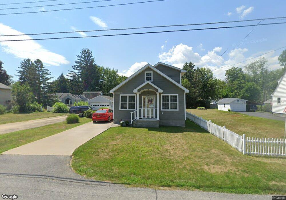 611 Charles St, Schenectady, NY 12302 - photo 1