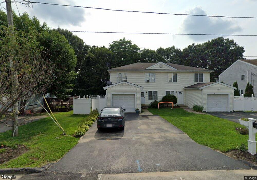51 Dixfield St, Worcester, MA 01606 - photo 1
