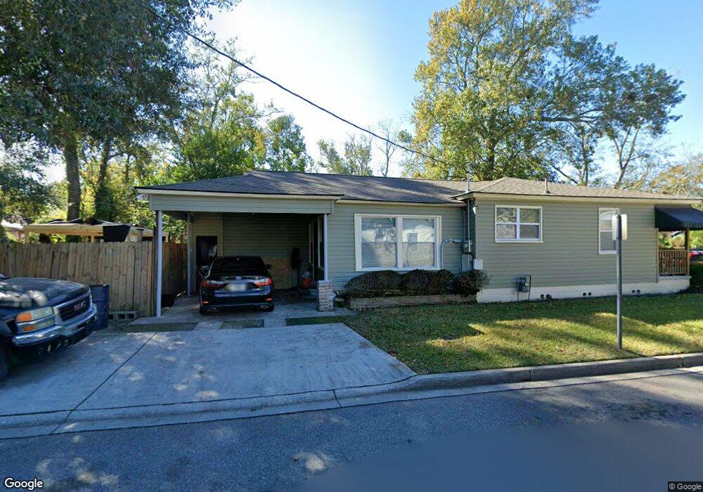 402 Forrest Ave, Savannah, GA 31404 - photo 1