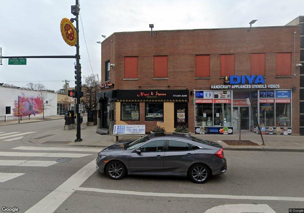 2601 W Devon Ave, Chicago, IL 60659 - photo 1