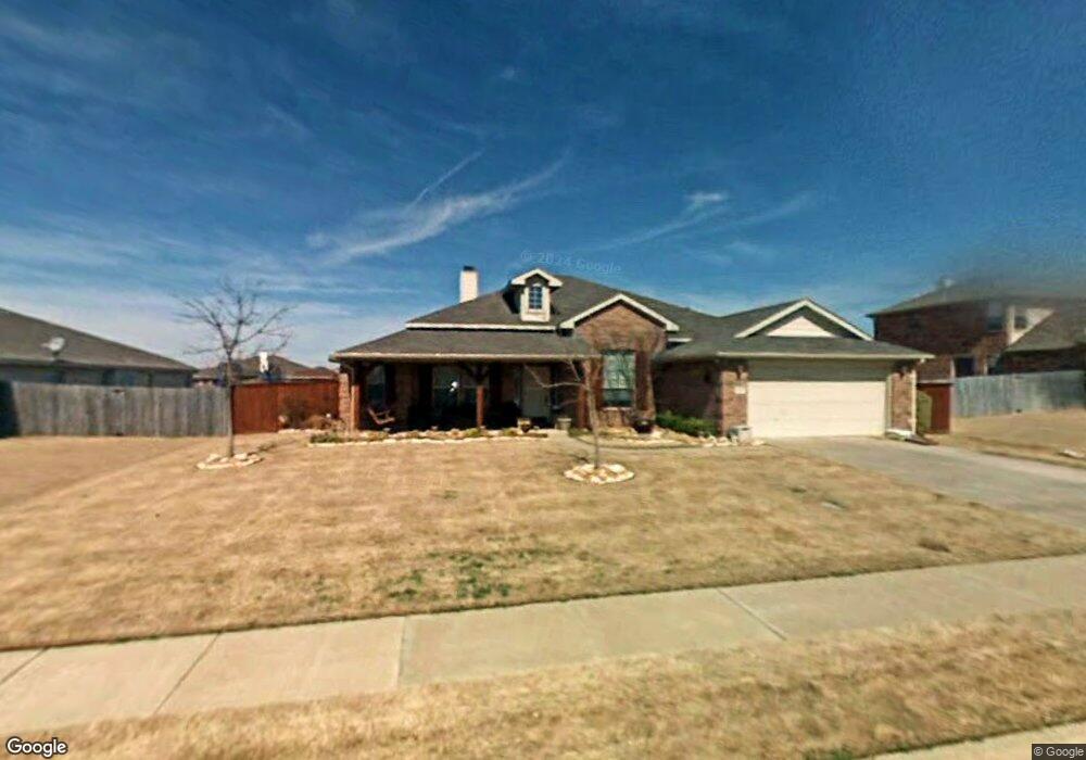 931 W Oak St, Celina, TX 75009 - photo 1