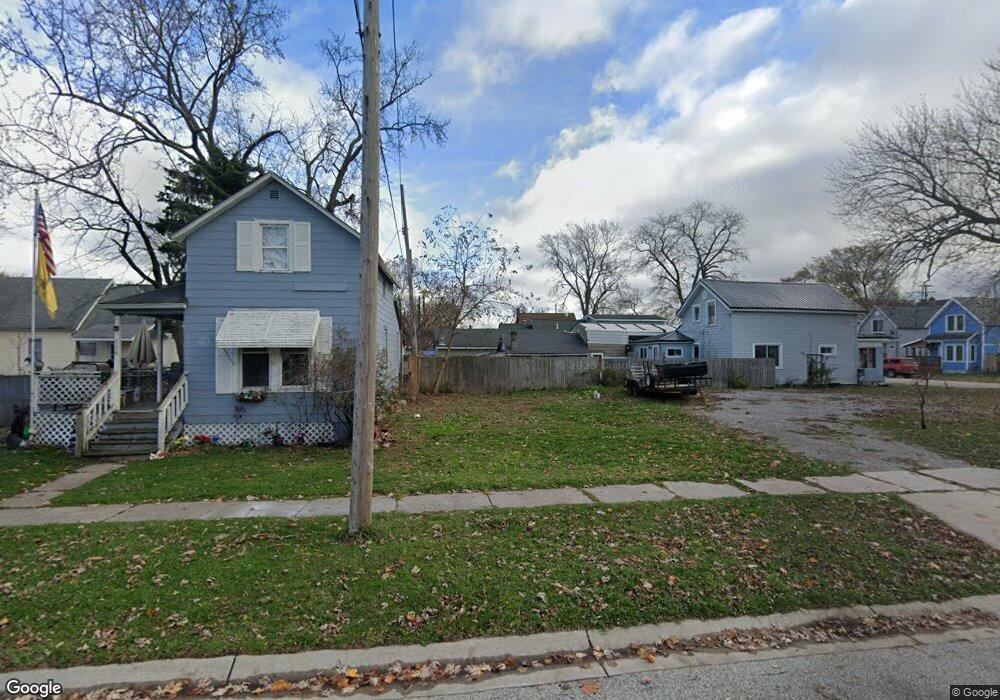 610 12th St, Port Huron, MI 48060 - photo 1