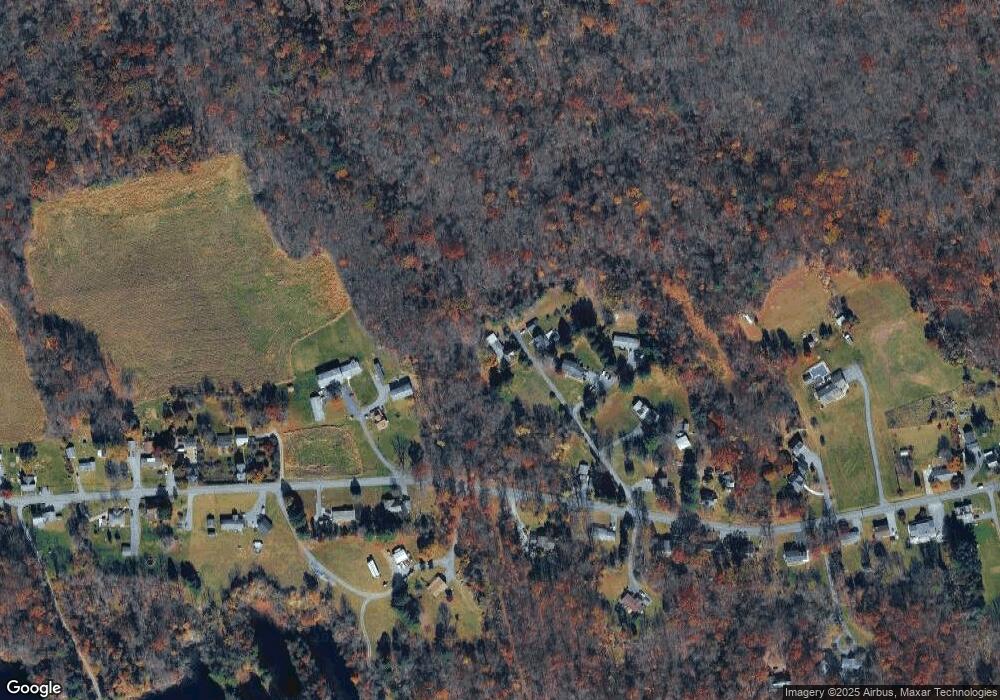 8206 Armstrong Ln, Slatington, PA 18080 - photo 1