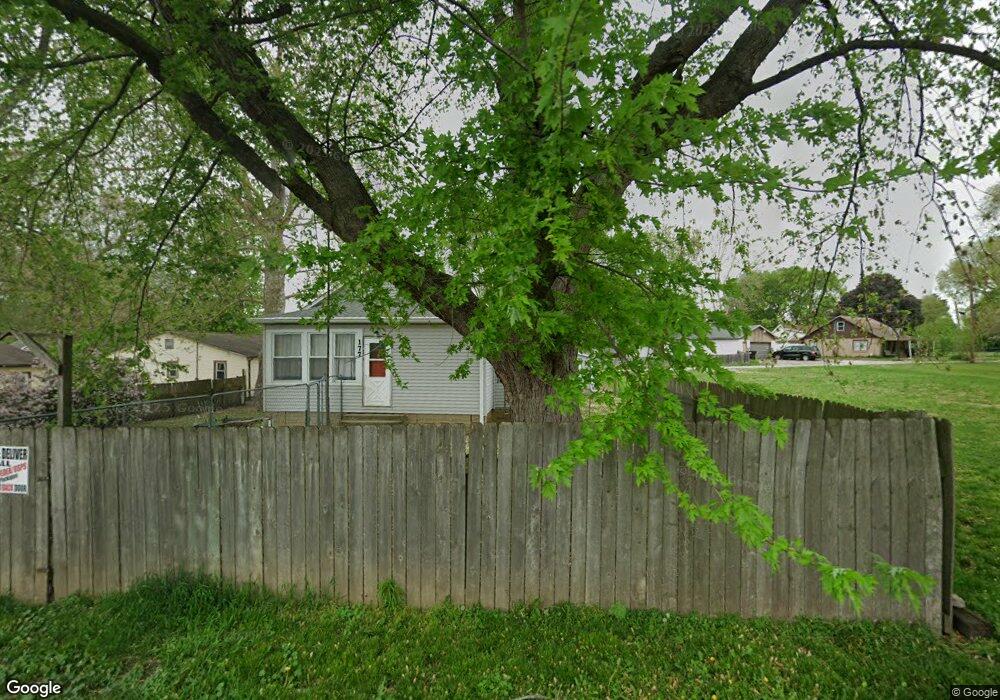 177 Railroad Ave, Lincoln, IL 62656 - photo 1