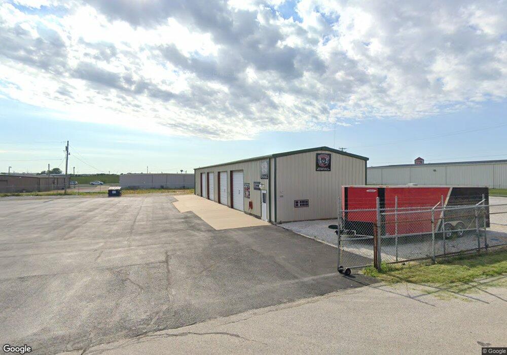 1271 N Robin St, Nixa, MO 65714 - photo 1