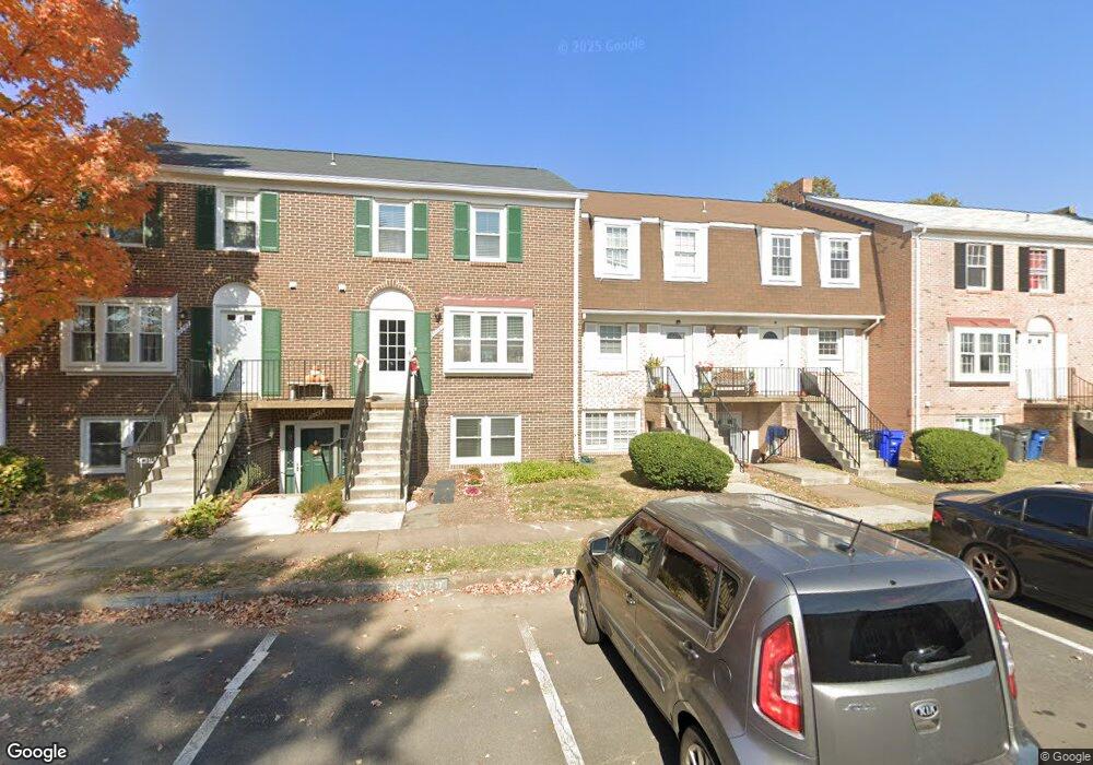 1016 Brixton Court B unit 1016B, Sterling, VA 20164 - photo 1