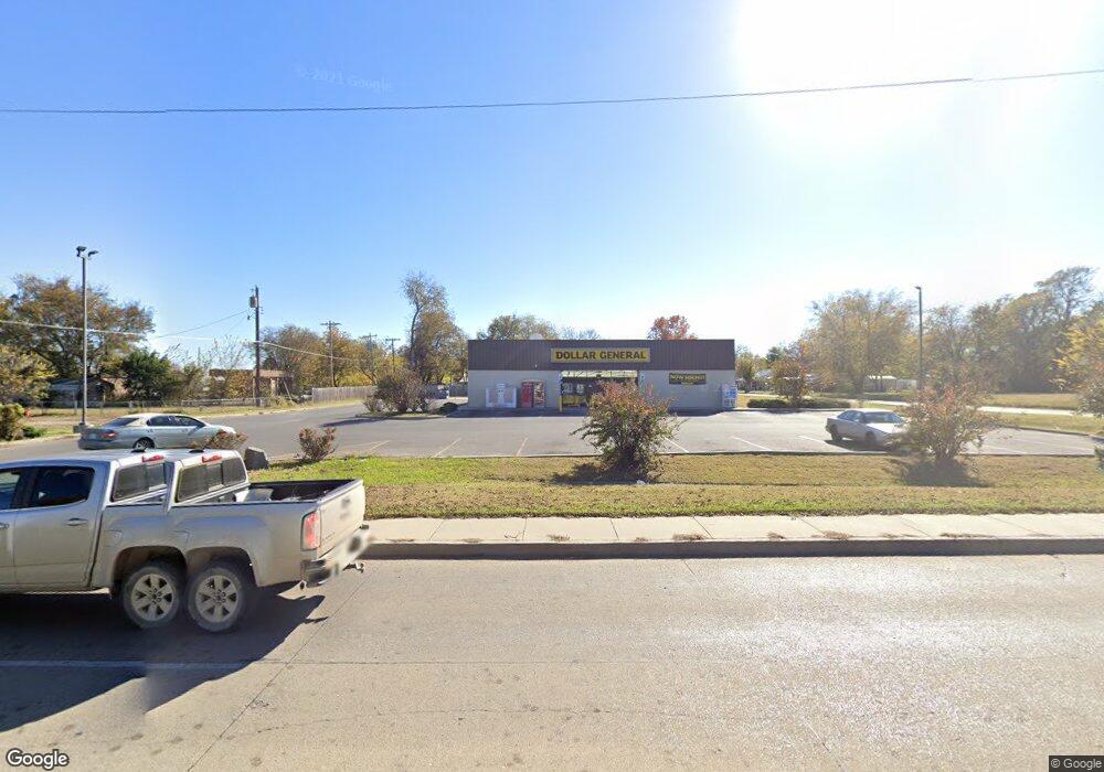 702 Lake Murray Dr E, Ardmore, OK 73401 - photo 1