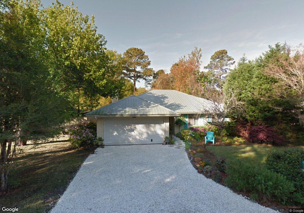 236 Circle Dr, Saint Simons Island, GA 31522 - photo 1