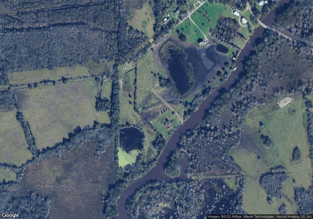 1811 Delcambre Rd, New Iberia, LA 70560 - photo 1