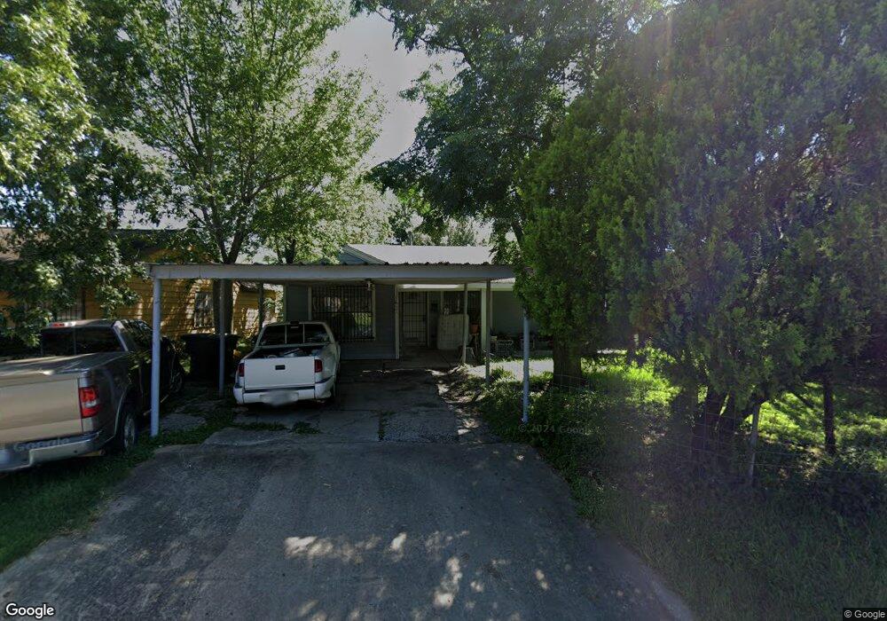 7411 Fairway Dr, Houston, TX 77087 - photo 1