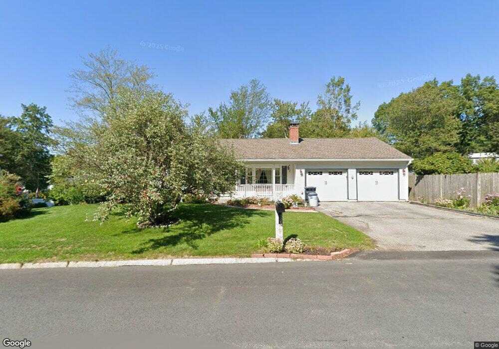 11 Sagamore Rd, Nashua, NH 03062 - photo 1