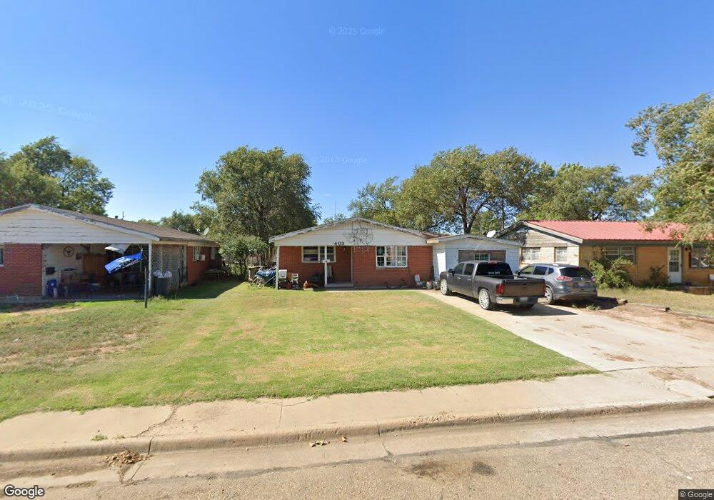 409 Pine Ave, Dumas, TX 79029 - photo 1