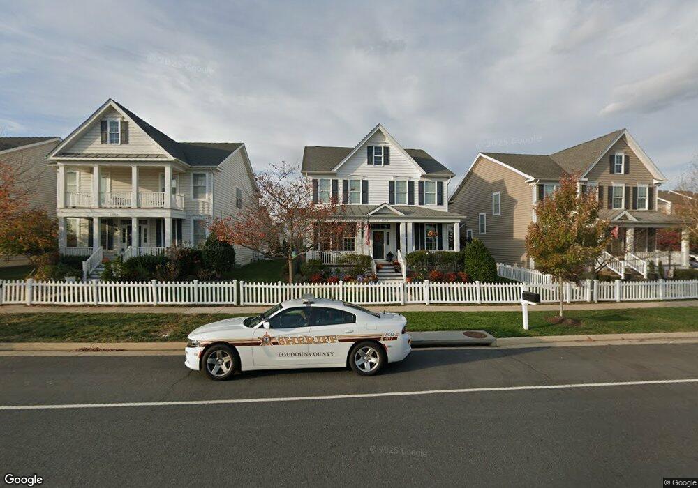 25087 Riding Center Dr, Chantilly, VA 20152 - photo 1