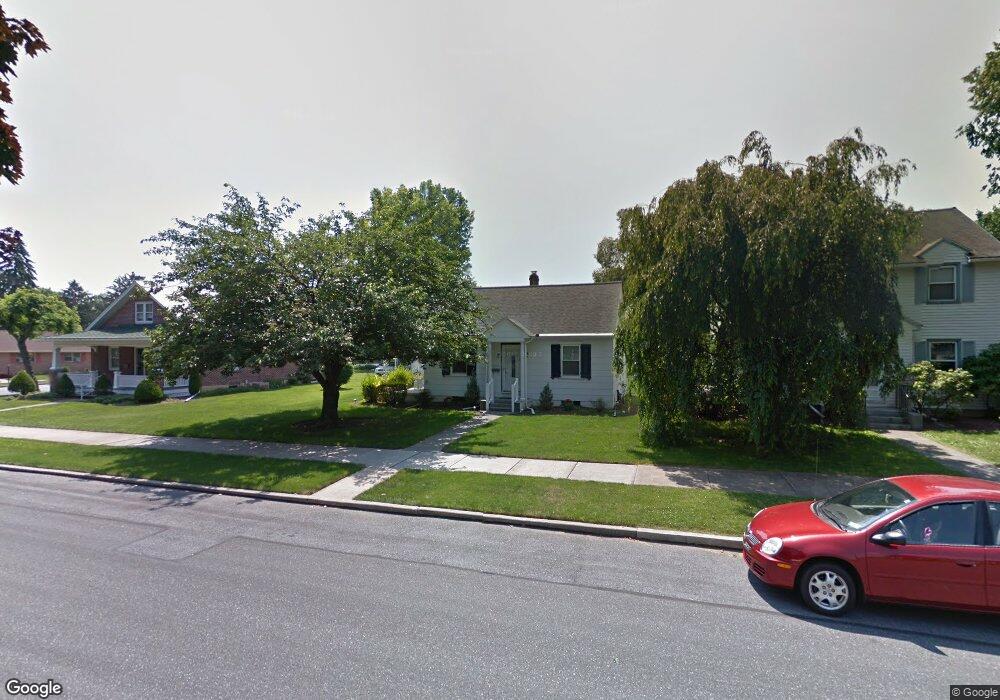 522 E Maple St, Palmyra, PA 17078 - photo 1