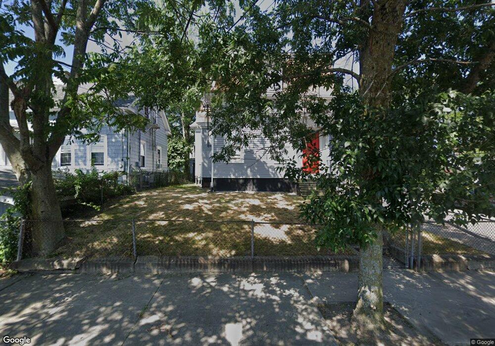 168 Pine St, Pawtucket, RI 02860 - photo 1