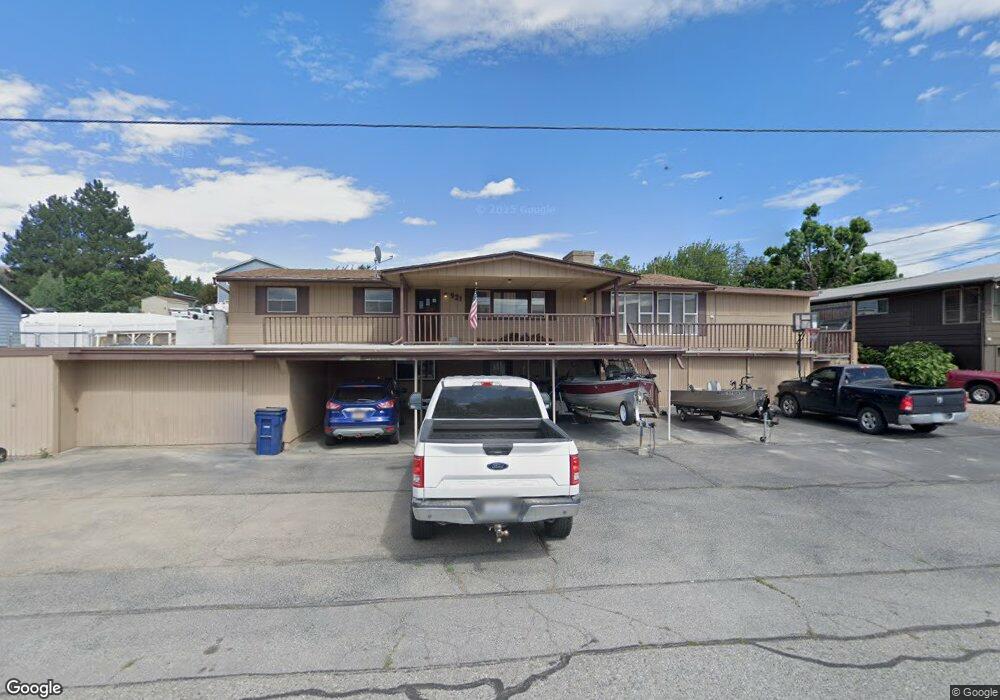 921 N Gale Ave, East Wenatchee, WA 98802 - photo 1