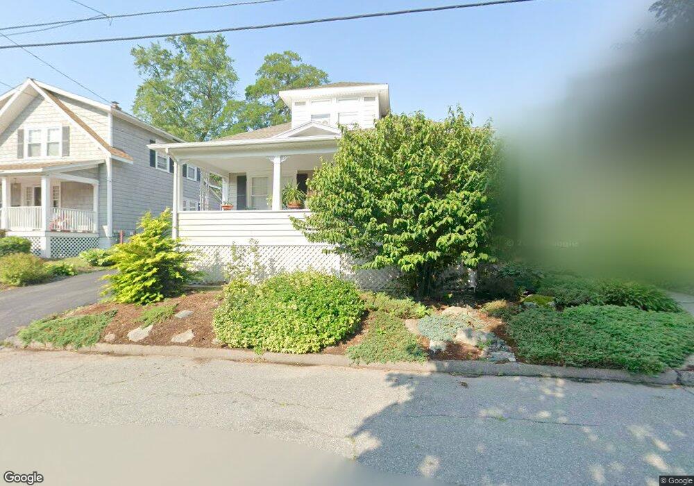 28 Holbrook Ave, Lowell, MA 01852 - photo 1