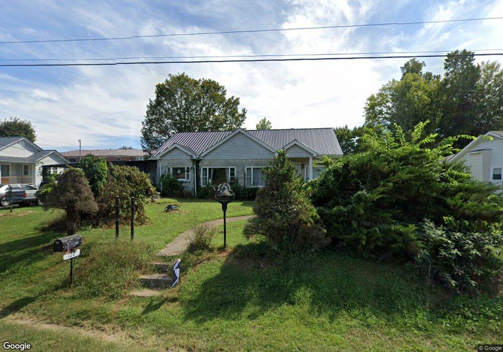 122 Elm Ln, Linden, TN 37096 - photo 1
