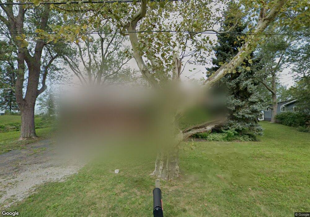 5205 Edgewater Dr, Sheffield Lake, OH 44054 - photo 1