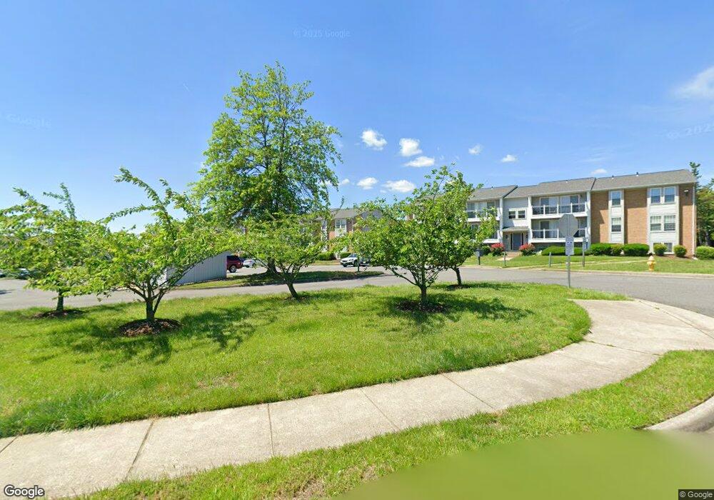 17050 Capri Ln unit E-204, Dumfries, VA 22026 - photo 1