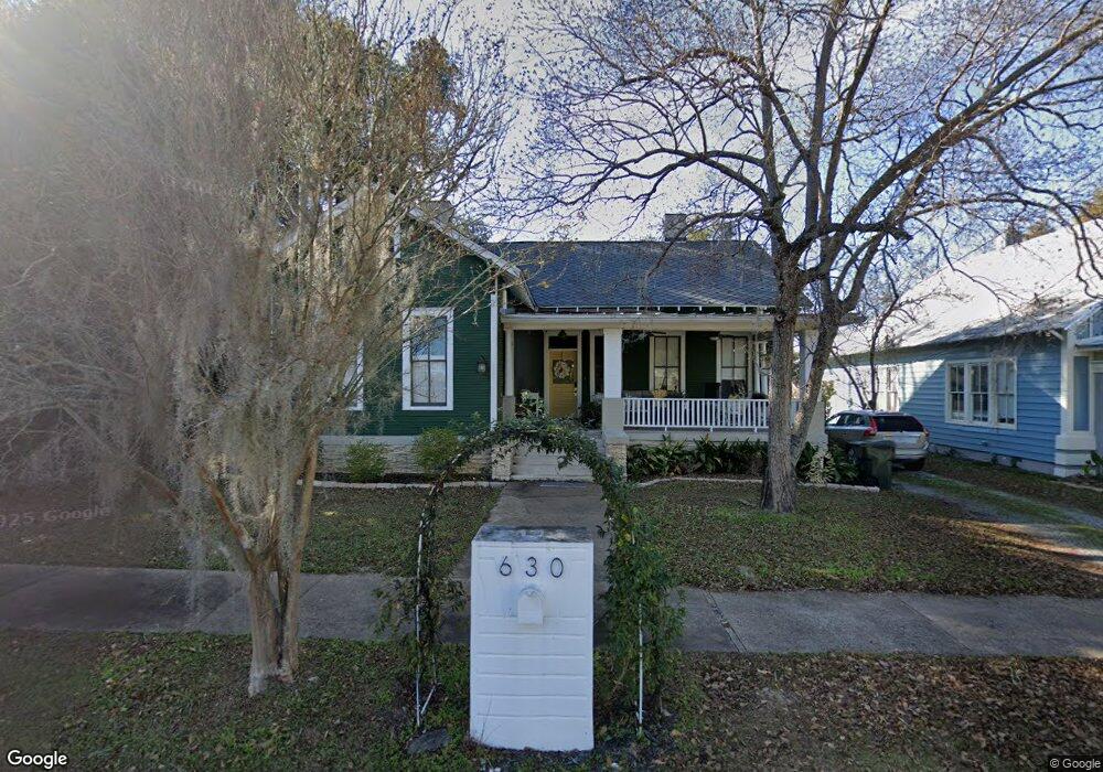 630 Academy St, Bainbridge, GA 39819 - photo 1