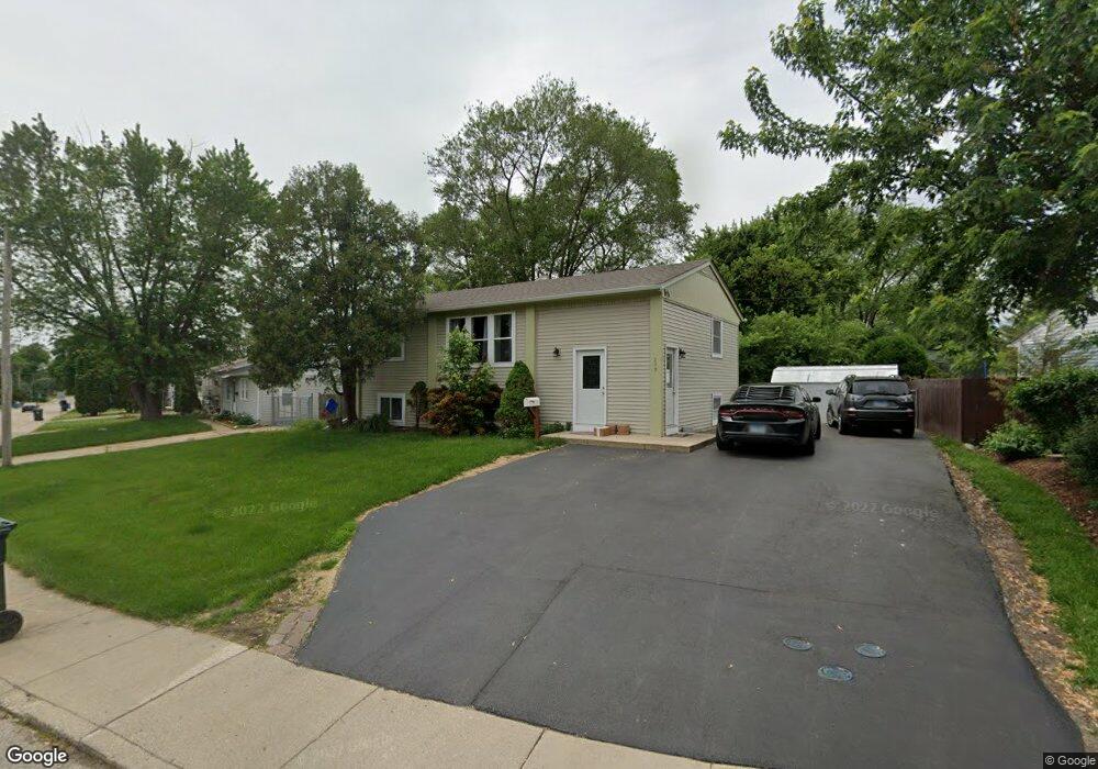 219 Ensenada Dr, Carpentersville, IL 60110 - photo 1