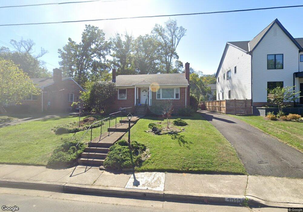 1015 Poplar Dr, Falls Church, VA 22046 - photo 1