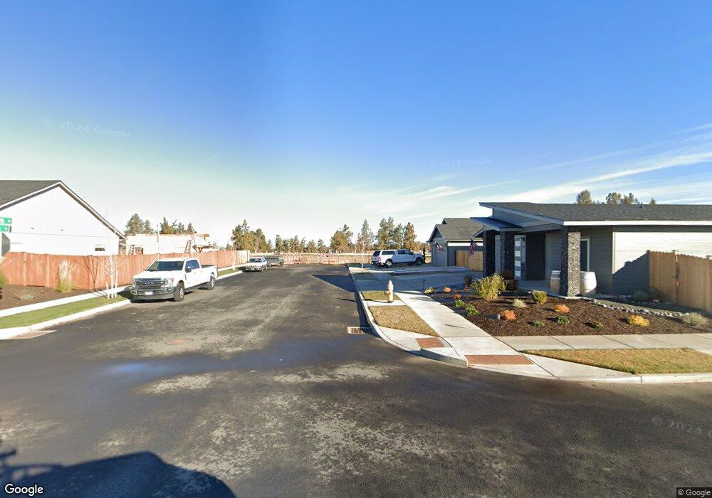 3648 SW Helmholtz Way, Redmond, OR 97756 - photo 1