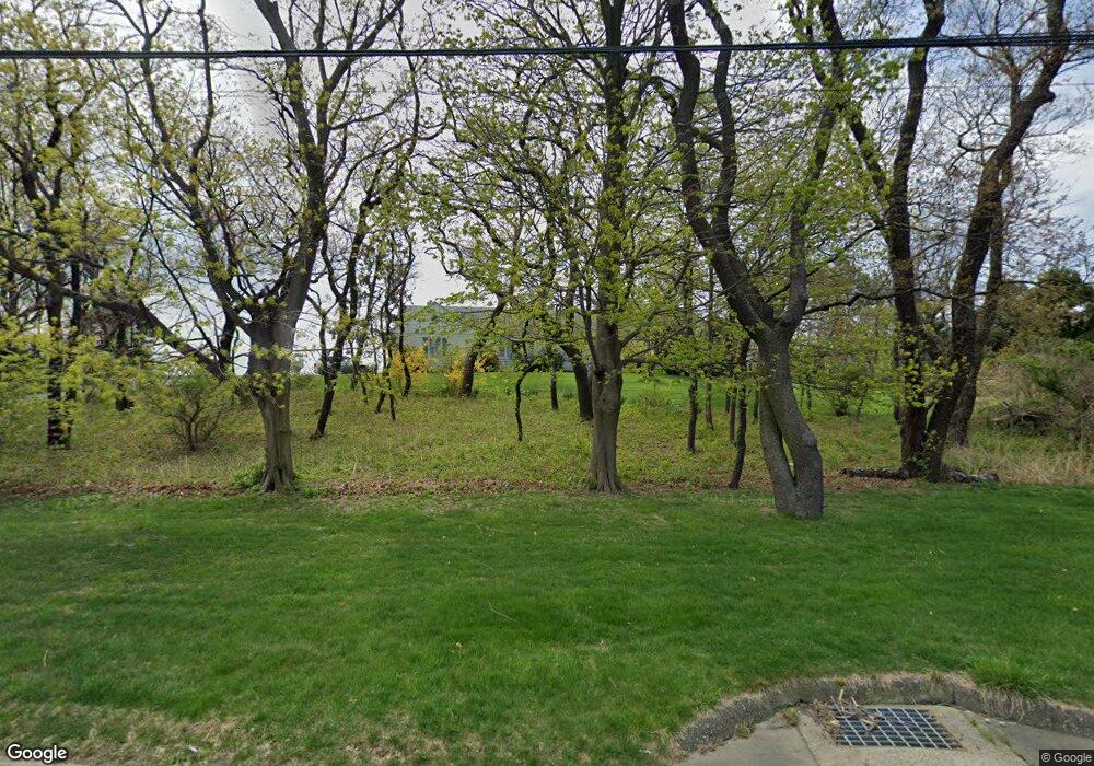 1095 Prospect Dr, Stratford, CT 06615 - photo 1