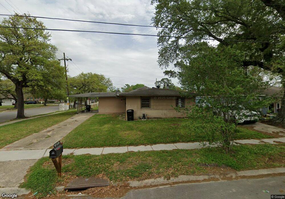 4871 Metropolitan Dr, New Orleans, LA 70126 - photo 1