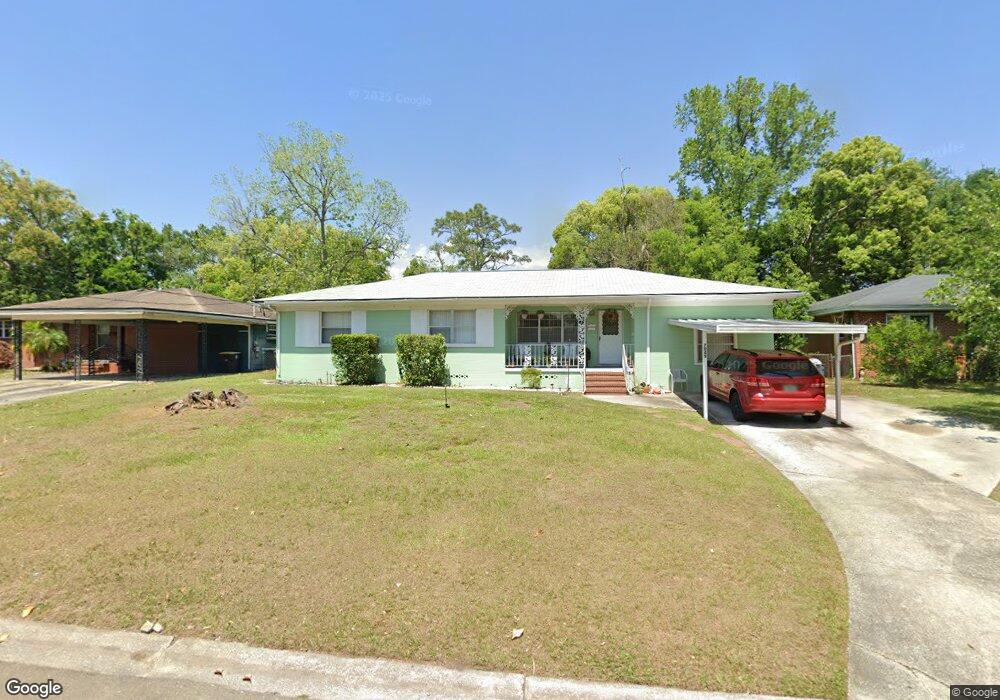 7049 Knotts Dr, Jacksonville, FL 32210 - photo 1