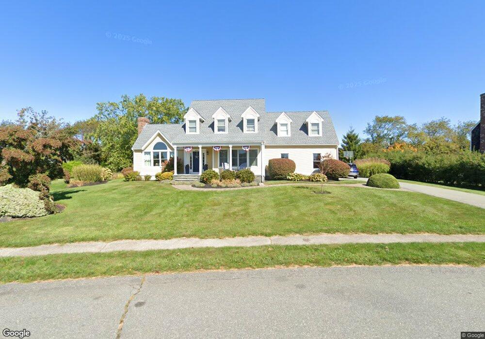 140 Meadow Ln, Middletown, RI 02842 - photo 1