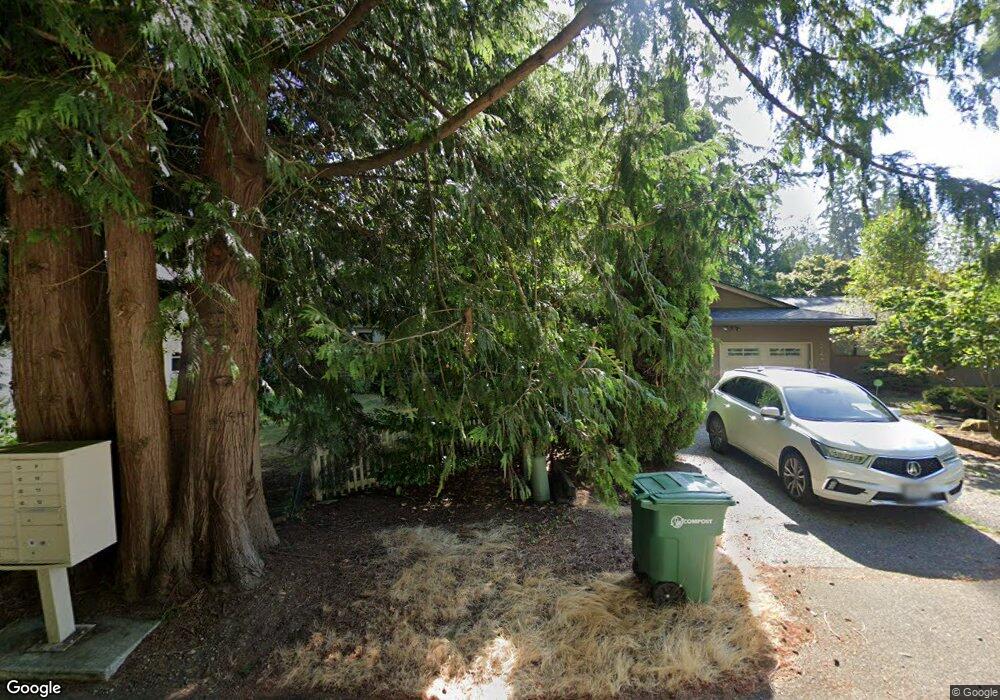 9150 SE 46th St, Mercer Island, WA 98040 - photo 1