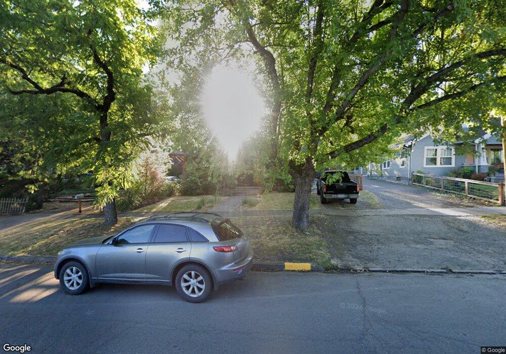 1653 Walnut St, Eugene, OR 97403 - photo 1