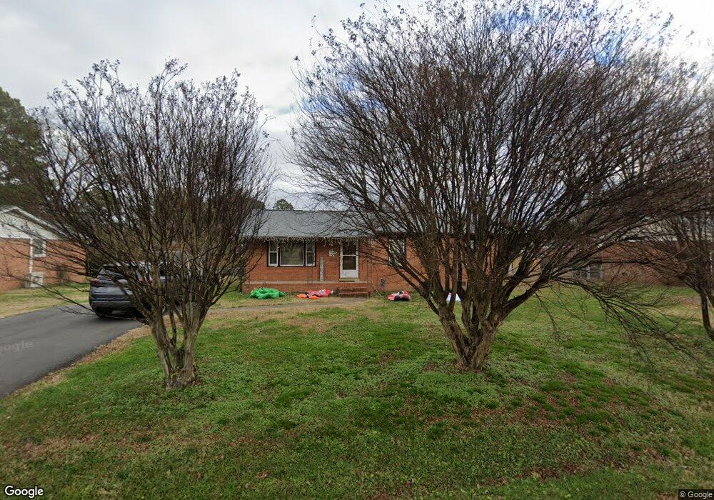 9807 Luscombe Ln, Henrico, VA 23228 - photo 1